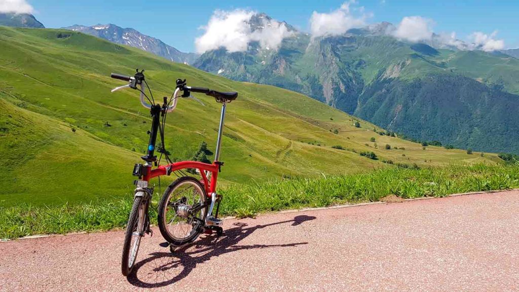 bicicleta urbana de paseo en la montaña